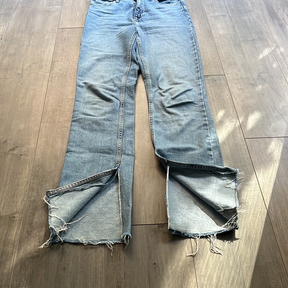 Zara Hight Rise Slim Fit - Picture 2 of 4